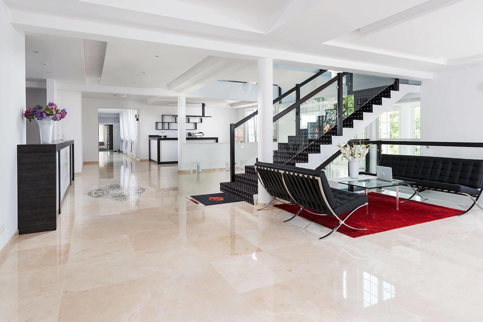 Apartamenty M&M Mikołajki Kültér fotó