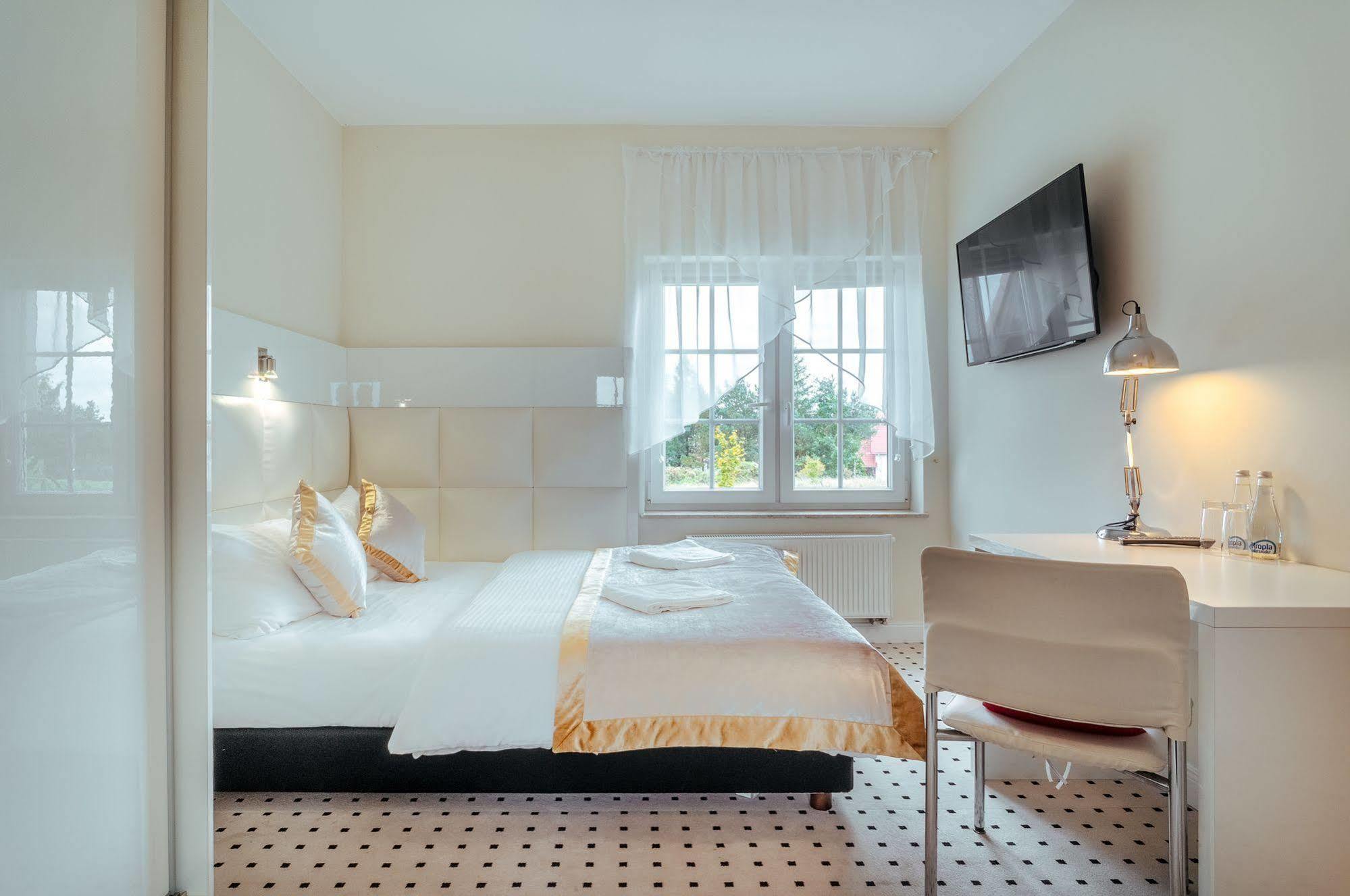 Apartamenty M&M Mikołajki Kültér fotó